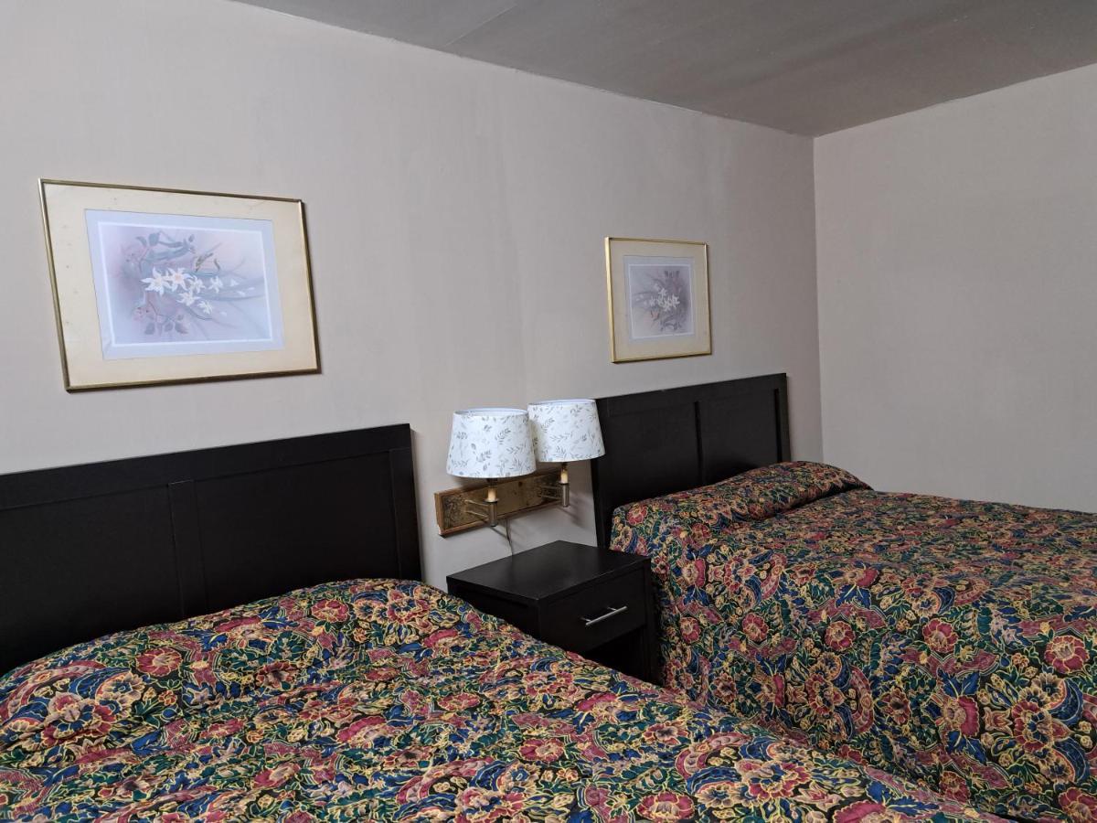 Pennswoods Inn Manheim Eksteriør bilde