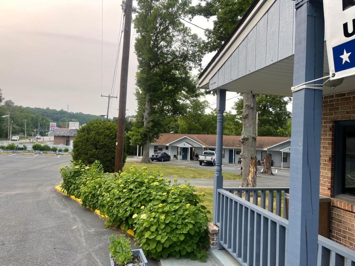 Pennswoods Inn Manheim Eksteriør bilde